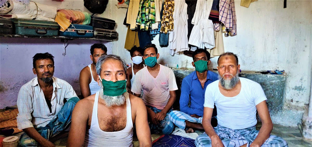 With No Food or Government Help, Group of laborers in Bhiwandi Maharashtra Fear the Worst.